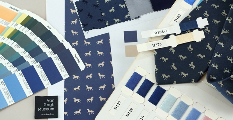 From Concept to Accessory: 4 Steps to Custom accessories From Concept to Accessory: 4 Steps to Custom accessories