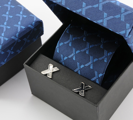 From Teamwear to Corporate Gifts: How Accessories Make the Difference